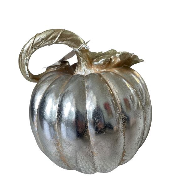 Laura Ashley Metallic Silver PUMPKIN With 3D Gold Leaf Detail 9" Fall Decor NEW - Picture 5 of 10